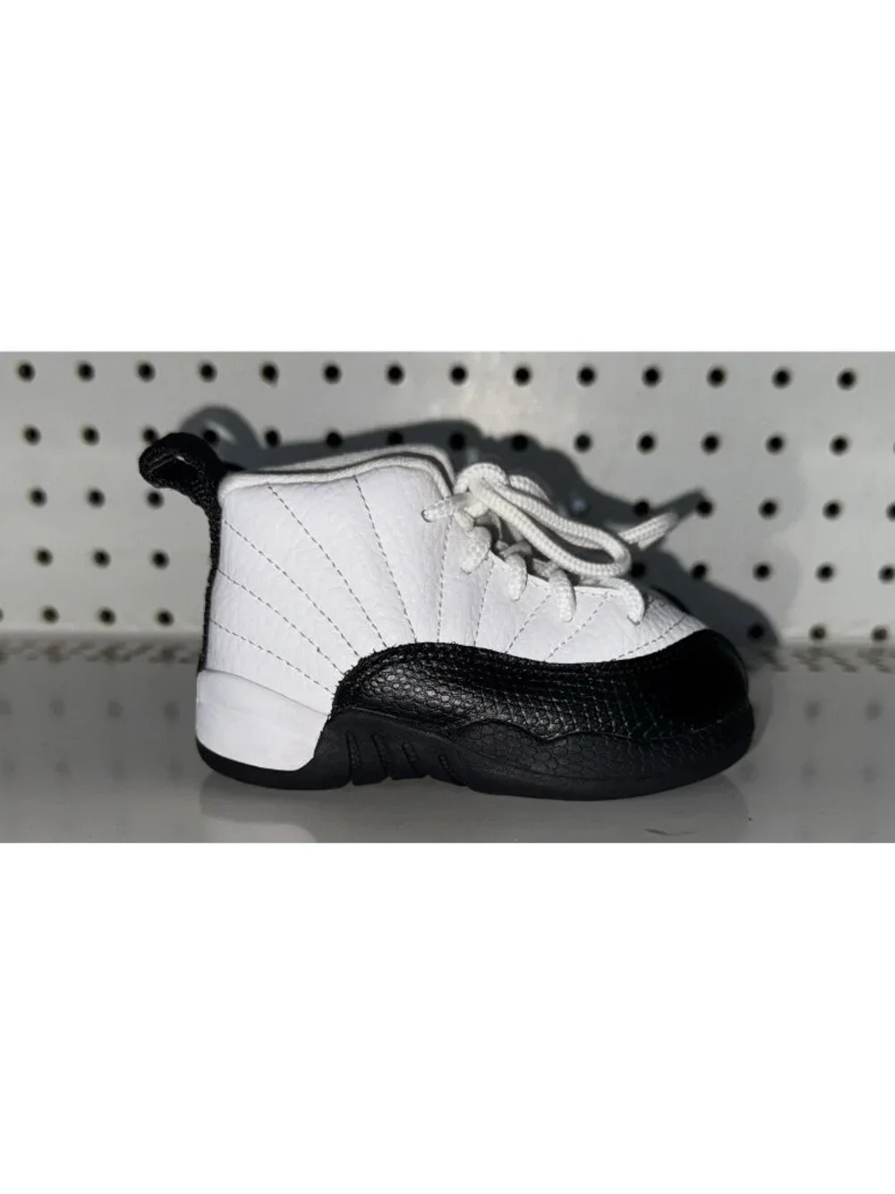 Jordan 12 Retro Taxi Flip TD Boys Baby Athletic Shoes Size 5C 850000-162 White